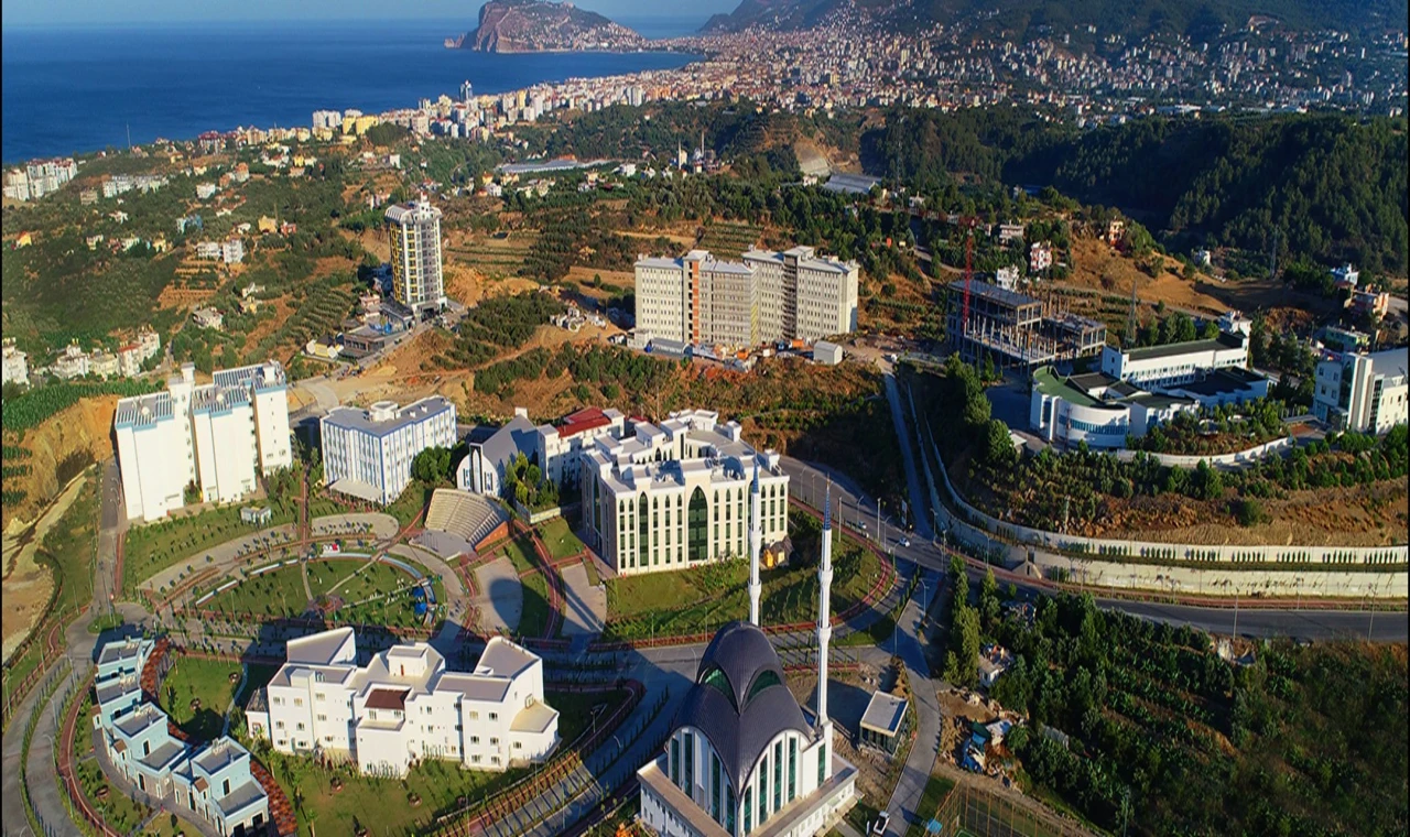 ALKÜ’den muz üretiminde yapay zekâ devrimi