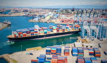 Denizcilik Sektöründeki Dalgalanmalar Sürüyor